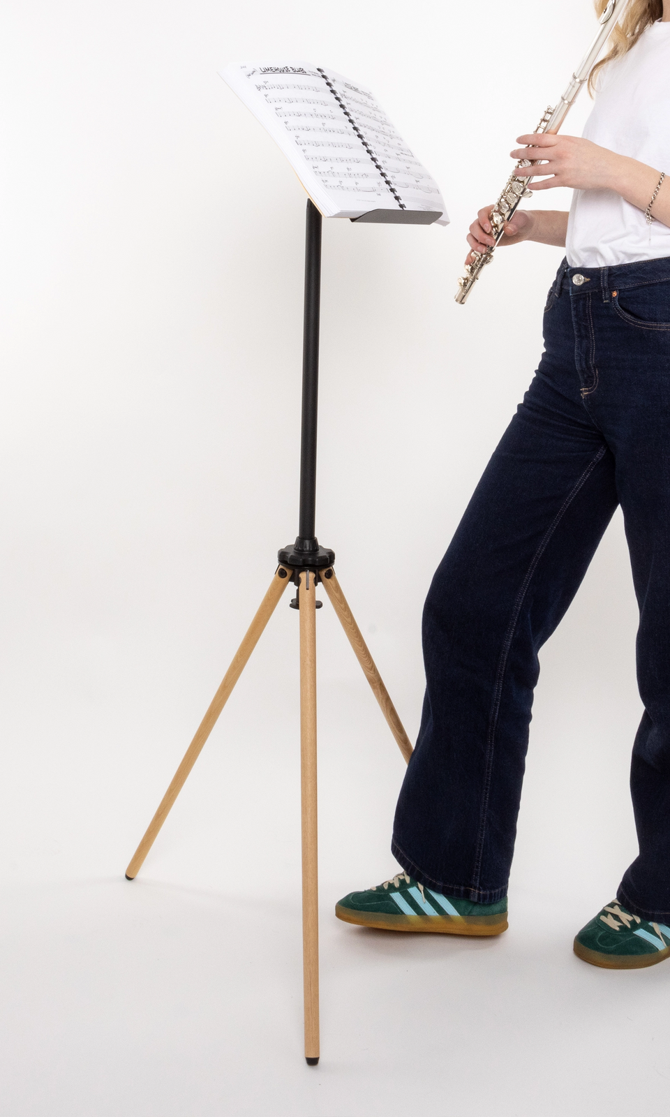tripod 14