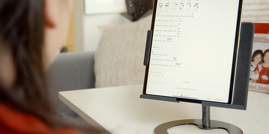 grandstand tabletop tablet with iPad