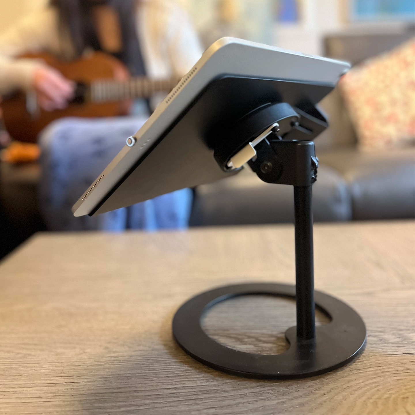grandstand tablet holder